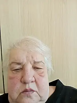 HapinessLovee online show from March 12, 2026, 12:20 pm