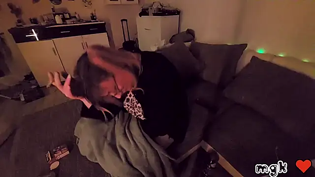 Snapshot of mindfvkc chatting on January 12, 2026, 2:51 am mindfvkc online show from January 12, 2026, 2:51 am