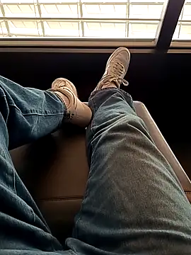 jonas camboy online show from March 21, 2026, 4:33 pm