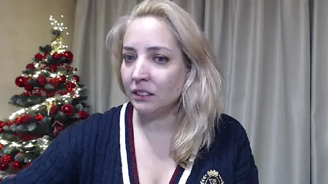 sweetpussy online show from December 17, 2025, 2:33 pm