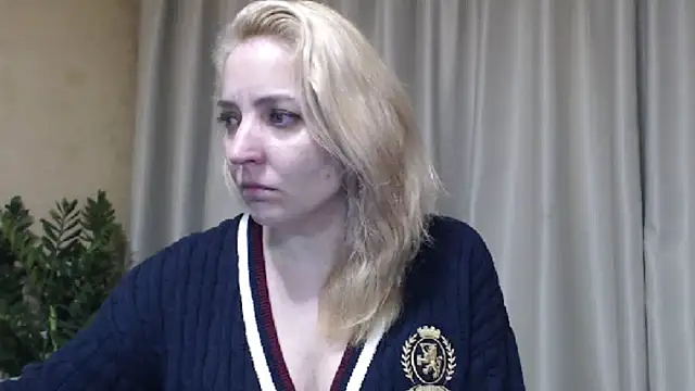 sweetpussy online show from April 10, 2026, 1:40 pm