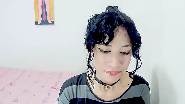 kiten punchs02 online show from December 5, 2025, 3:38 am