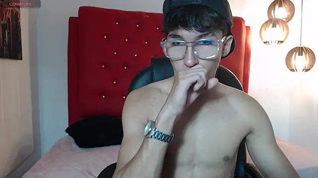 jeremy job online show from December 22, 2025, 11:54 am