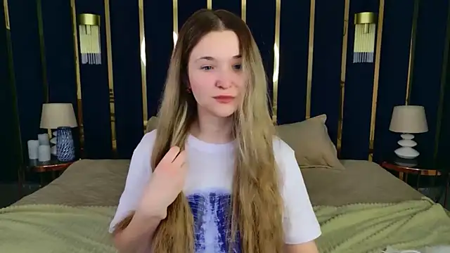 Snapshot of Lina_Sinerz chatting on February 19, 2026, 3:42 pm Lina Sinerz online show from February 19, 2026, 3:42 pm