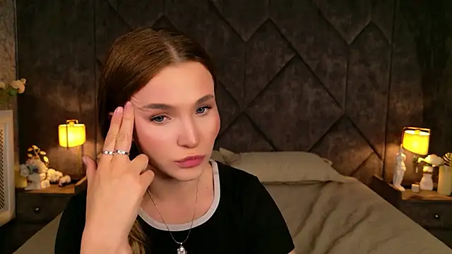 Snapshot of Lina_Sinerz chatting on June 19, 2026, 3:29 pm Lina Sinerz online show from June 19, 2026, 3:29 pm
