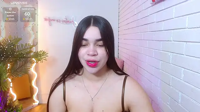 Snapshot of Ninna_tay chatting on December 20, 2025, 11:57 am Ninna tay online show from December 20, 2025, 11:57 am