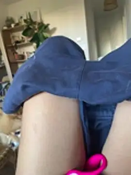 Deborahoff online show from January 11, 2026, 12:01 pm