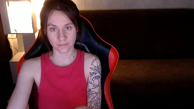 MiaBun1 online show from December 20, 2025, 1:14 pm