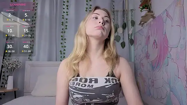 Snapshot of kaity_berry chatting on March 1, 2026, 8:14 am kaity berry online show from March 1, 2026, 8:14 am