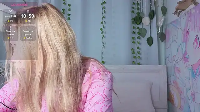 Snapshot of kaity_berry chatting on February 28, 2026, 8:14 am kaity berry online show from February 28, 2026, 8:14 am