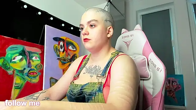 enigmastella online show from December 19, 2025, 11:01 am