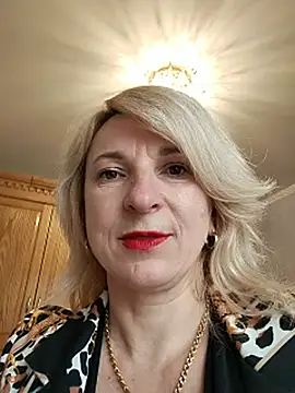 AhlyssaLove1155 online show from June 2, 2026, 3:45 pm