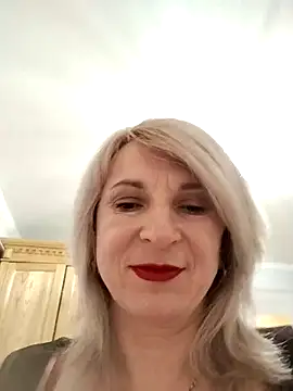 AhlyssaLove1155 online show from May 9, 2026, 7:28 pm
