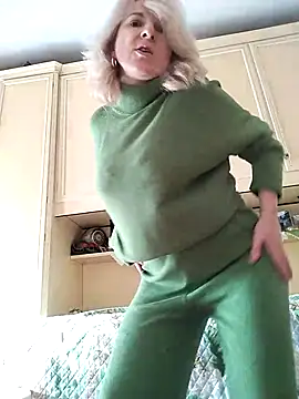 Snapshot of AhlyssaLove1155 chatting on December 22, 2025, 1:11 pm AhlyssaLove1155 online show from December 22, 2025, 1:11 pm