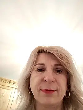 AhlyssaLove1155 online show from February 19, 2026, 3:42 pm