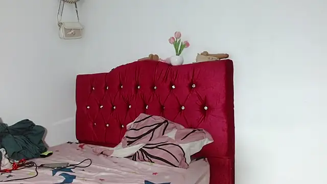 Alisson Very Dirty online show from January 6, 2026, 1:37 pm