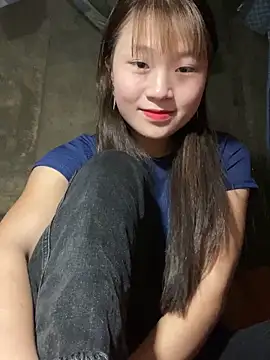 Snapshot of hinata-xx chatting on February 6, 2026, 4:52 am hinata-xx online show from February 6, 2026, 4:52 am