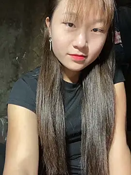 Snapshot of hinata-xx chatting on February 26, 2026, 5:07 am hinata-xx online show from February 26, 2026, 5:07 am