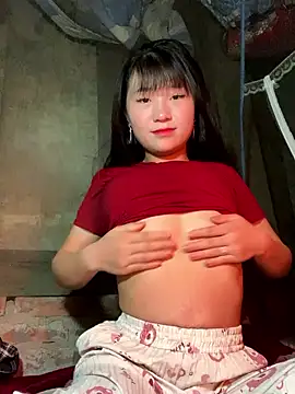 Snapshot of hinata-xx chatting on January 18, 2026, 5:38 pm hinata-xx online show from January 18, 2026, 5:38 pm