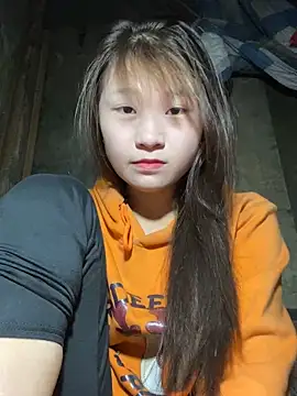 Snapshot of hinata-xx chatting on February 13, 2026, 6:02 am hinata-xx online show from February 13, 2026, 6:02 am