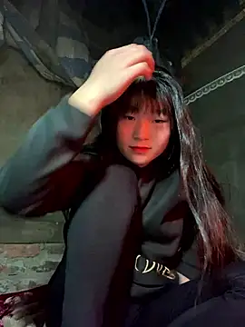 Snapshot of hinata-xx chatting on January 9, 2026, 5:03 am hinata-xx online show from January 9, 2026, 5:03 am