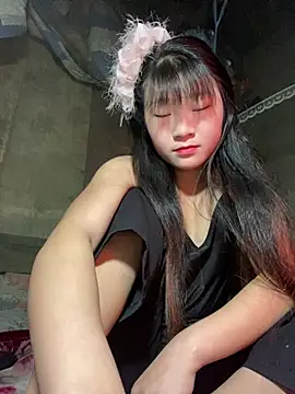 Snapshot of hinata-xx chatting on January 15, 2026, 4:49 am hinata-xx online show from January 15, 2026, 4:49 am