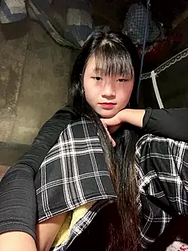 Snapshot of hinata-xx chatting on January 16, 2026, 4:16 am hinata-xx online show from January 16, 2026, 4:16 am