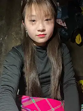 Snapshot of hinata-xx chatting on February 21, 2026, 3:19 am hinata-xx online show from February 21, 2026, 3:19 am