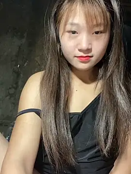 Snapshot of hinata-xx chatting on February 28, 2026, 5:40 am hinata-xx online show from February 28, 2026, 5:40 am