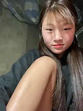 Snapshot of hinata-xx chatting on February 2, 2026, 5:50 am hinata-xx online show from February 2, 2026, 5:50 am