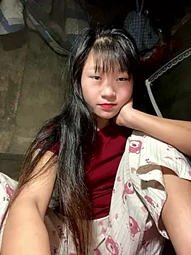 Snapshot of hinata-xx chatting on January 19, 2026, 7:23 am hinata-xx online show from January 19, 2026, 7:23 am