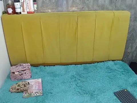 Snapshot of alunnaclarkcm chatting on January 13, 2026, 3:21 am alunnaclarkcm online show from January 13, 2026, 3:21 am