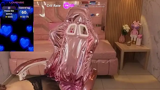 miss devil s online show from February 3, 2026, 3:26 am