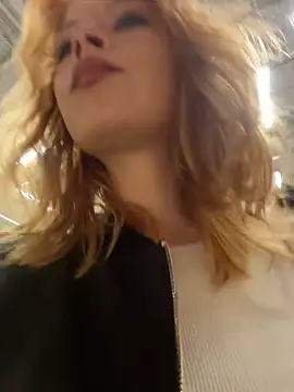  Little Ginger online show from April 14, 2026, 2:38 am