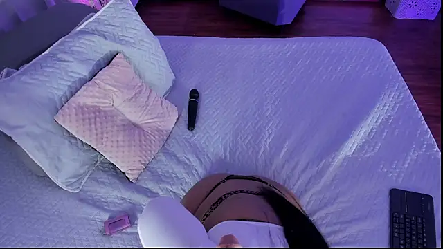 chocolattesexxx online show from March 12, 2026, 2:06 am