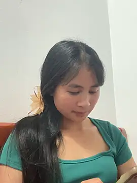 Him MountainGirl online show from March 14, 2026, 3:51 pm