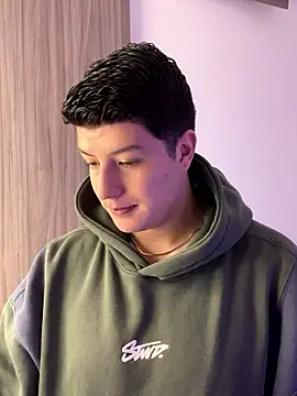 Goldenknight33 online show from January 6, 2026, 1:59 pm