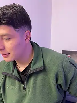 Snapshot of Goldenknight33 chatting on February 24, 2026, 4:19 pm Goldenknight33 online show from February 24, 2026, 4:19 pm