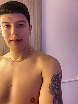 Snapshot of Goldenknight33 chatting on January 31, 2026, 7:12 pm Goldenknight33 online show from January 31, 2026, 7:12 pm