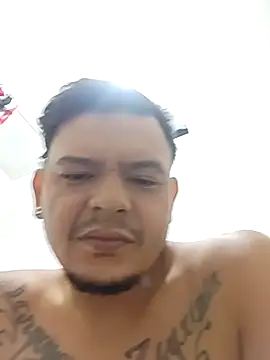 YTupapito1234 online show from May 16, 2026, 1:48 am