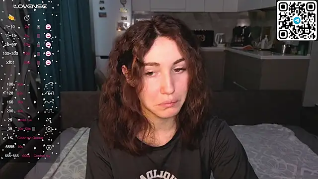 Alena MellS online show from December 15, 2025, 9:04 am