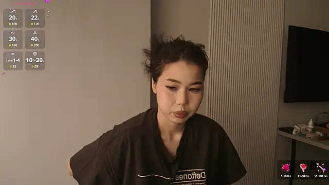 kimyjina online show from April 10, 2026, 3:13 am