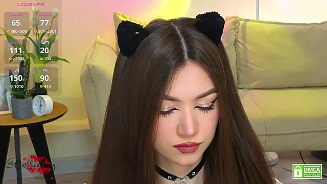 oliviaah  online show from April 15, 2026, 3:05 pm