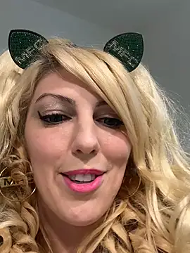 CelestialRuby online show from January 22, 2025, 6:31 pm