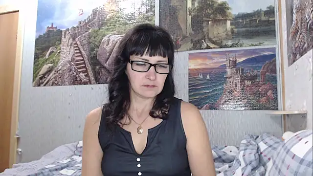 Snapshot of Eila_Morigan chatting on December 15, 2025, 11:38 am Eila Morigan online show from December 15, 2025, 11:38 am