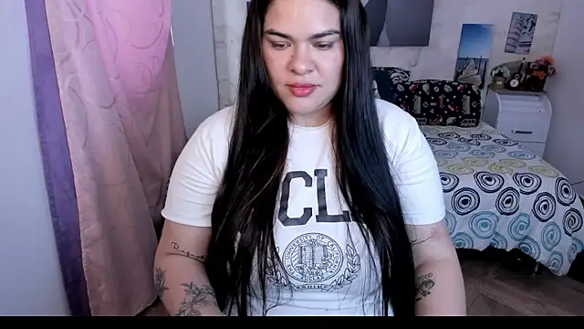 NinaFuentes2X online show from March 24, 2026, 8:09 pm