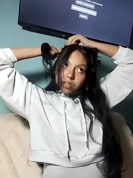 Princess elia online show from April 18, 2026, 9:48 pm