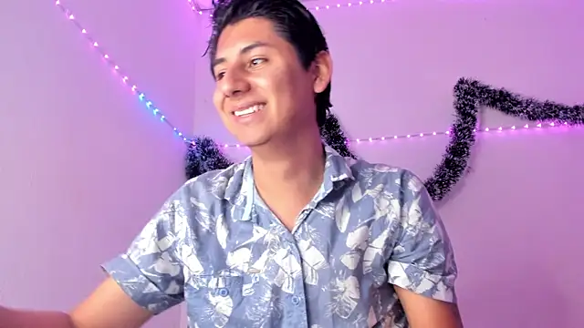 Snapshot of king_Eric30 chatting on January 15, 2026, 10:35 pm king Eric30 online show from January 15, 2026, 10:35 pm