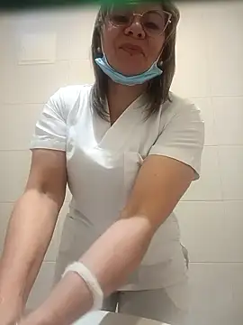 Celena Marquez  online show from January 14, 2026, 6:11 pm