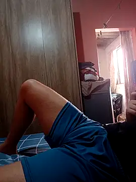 AVALIAminhaPika online show from April 8, 2026, 2:51 pm